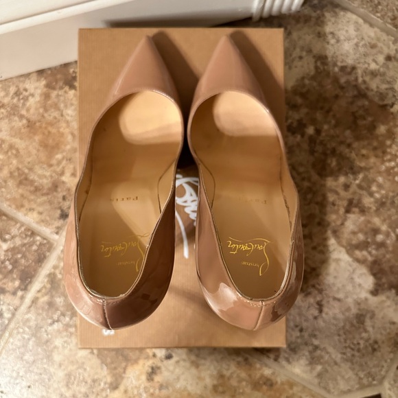 Christian Louboutin Pigalle Follies 100 Patent Nude - Picture 9 of 11